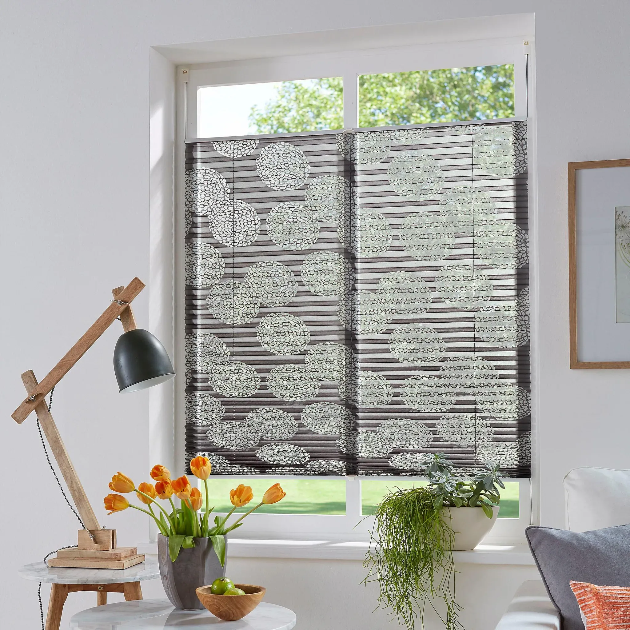 Plissee MY HOME "BELUM" Gr. 1, grau, B:40cm H:130cm, Obermaterial: 70% Baumwolle, 30% Polyester, Plissees, im Fixmaß, Ausbrenner, Kreise, Blumen, Klemmträger