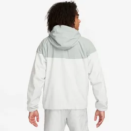 Nike Windrunner Winterized mica green/light silver/black 2XL