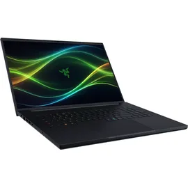 Razer Blade 18'' 64 GB RAM 2 TB SSD RTX5090 Win 11 Home
