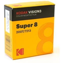 Kodak Vision3 200T 7213, 8mm x 15 m Perf.1R Schmalfilm
