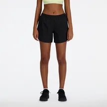 New Balance Sport Essentials 5" Damen Shorts Schwarz XS