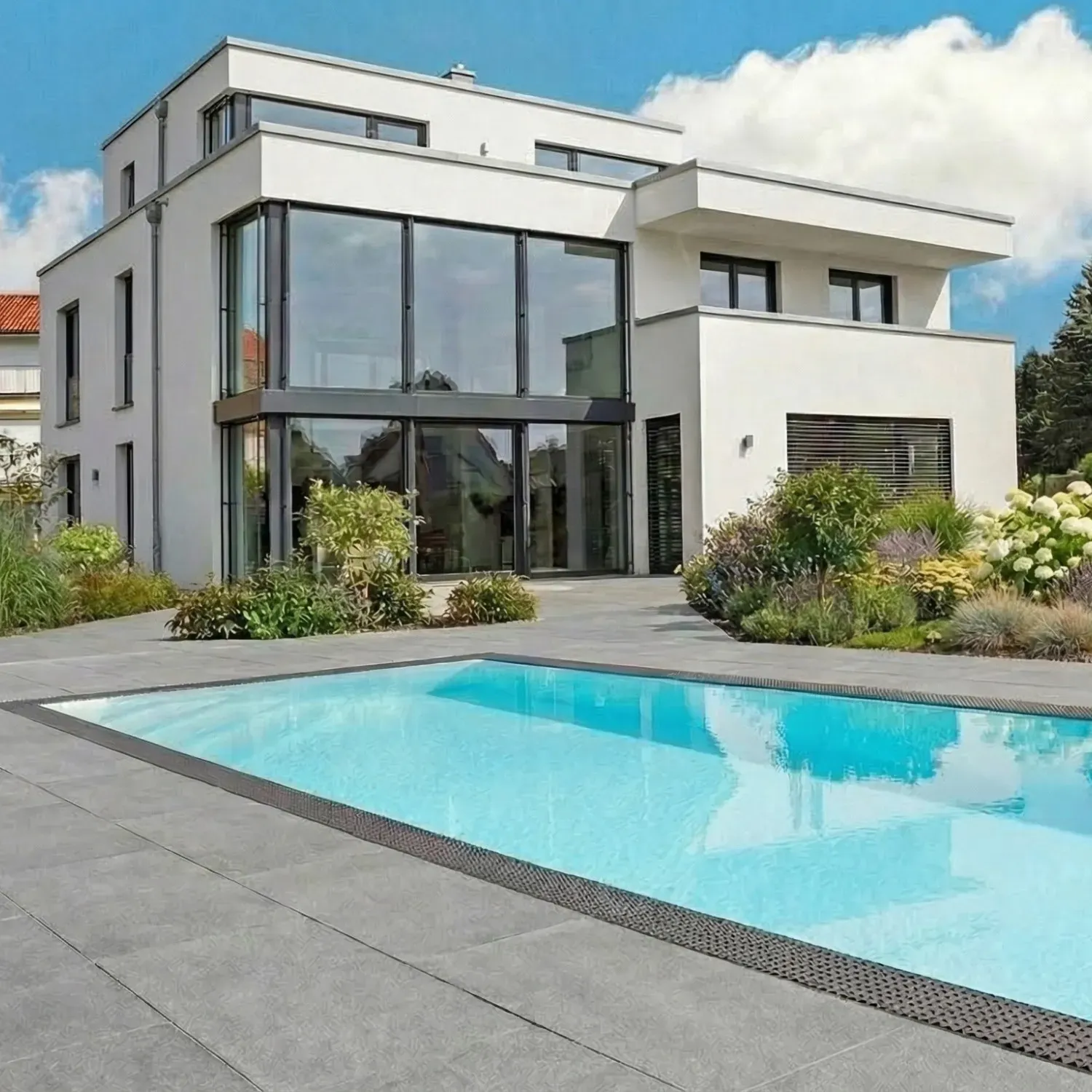 Pool Komplettangebot Überlauf mit Montage vom Poolbauer 3,0x5,0m | Überlauf-Schwimmbecken: Fertig montiert, verrohrt und verkabelt