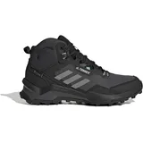Core Black / Grey Three / Mint Ton 36