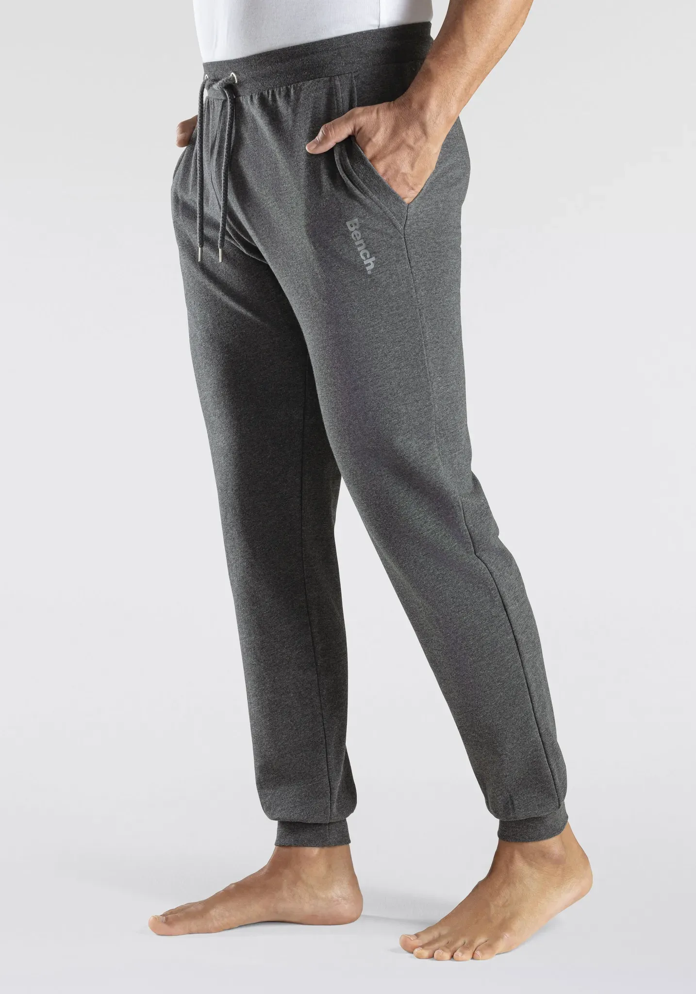 Sweathose BENCH. LOUNGEWEAR, Herren, Gr. 56/58 (XL), N-Gr, grau (anthrazit, meliert), Sweatware, Obermaterial: 60% Baumwolle, 40% Polyester, unifarben, Basic, relaxed fit lang, Hosen Sweathose, Jogginghose mit Kordel, aus Baumwoll-Mix