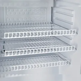 Metro Professional Getränkekühlschrank GSC4240, 54 x 54.5 x 139.5 cm, 237 L, 110 W, 6 verstellbaren Einlegeböden, weiß