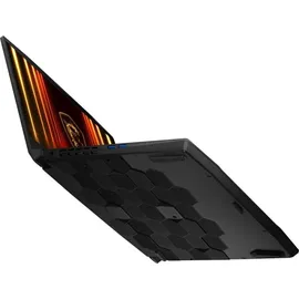 MSI Katana 15 HX B14WGK-638 Intel Core i7-14650HX 32 GB RAM 4 TB SSD RTX 5070 Win11 Pro