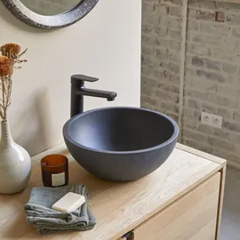 Tikamoon Rundes Waschbecken Micha aus Terrazzo Black