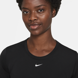 Nike Dri-FIT One Kurzarm-Oberteil mit Standardpassform für Damen - Schwarz, L (EU 44-46)