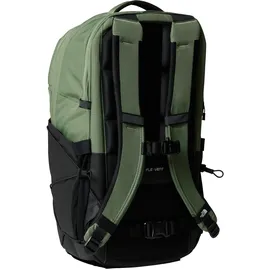 The North Face Borealis Rucksack (Größe 28L, gruen)