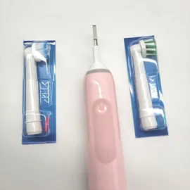 Oral B Pro 3 3000 CrossAction rosa + 2 Aufsteckbürsten