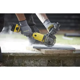 Stanley ?ranki? rinkinys Stanley SFMCK469M2-QW (SFMCD711 + SFMCF800 + SFMCG400 + SFMCS500); 2x4,0 Ah akum.