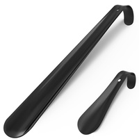 Moocuca 2-pack Schuhlöffel -(42&16cm) Schuhlöffel metall lang Schuhanzieher Edelstah Schuhlöffel lang stabil Shoe horn mit stabilem Ausführung und hängendem Loch für alle Menschen (Schwarz A) - 45