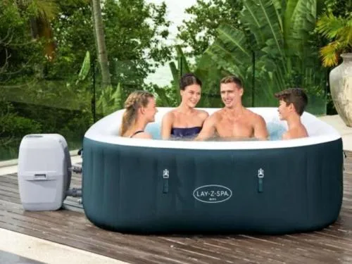 Whirlpool LAY-Z-SPA Ibiza