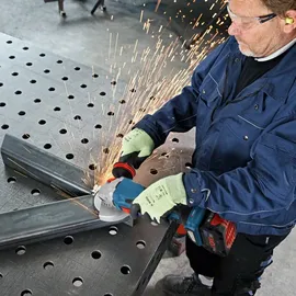 Bosch GWS 18V-15 C Professional ohne Akku + L-Boxx 06019H6000