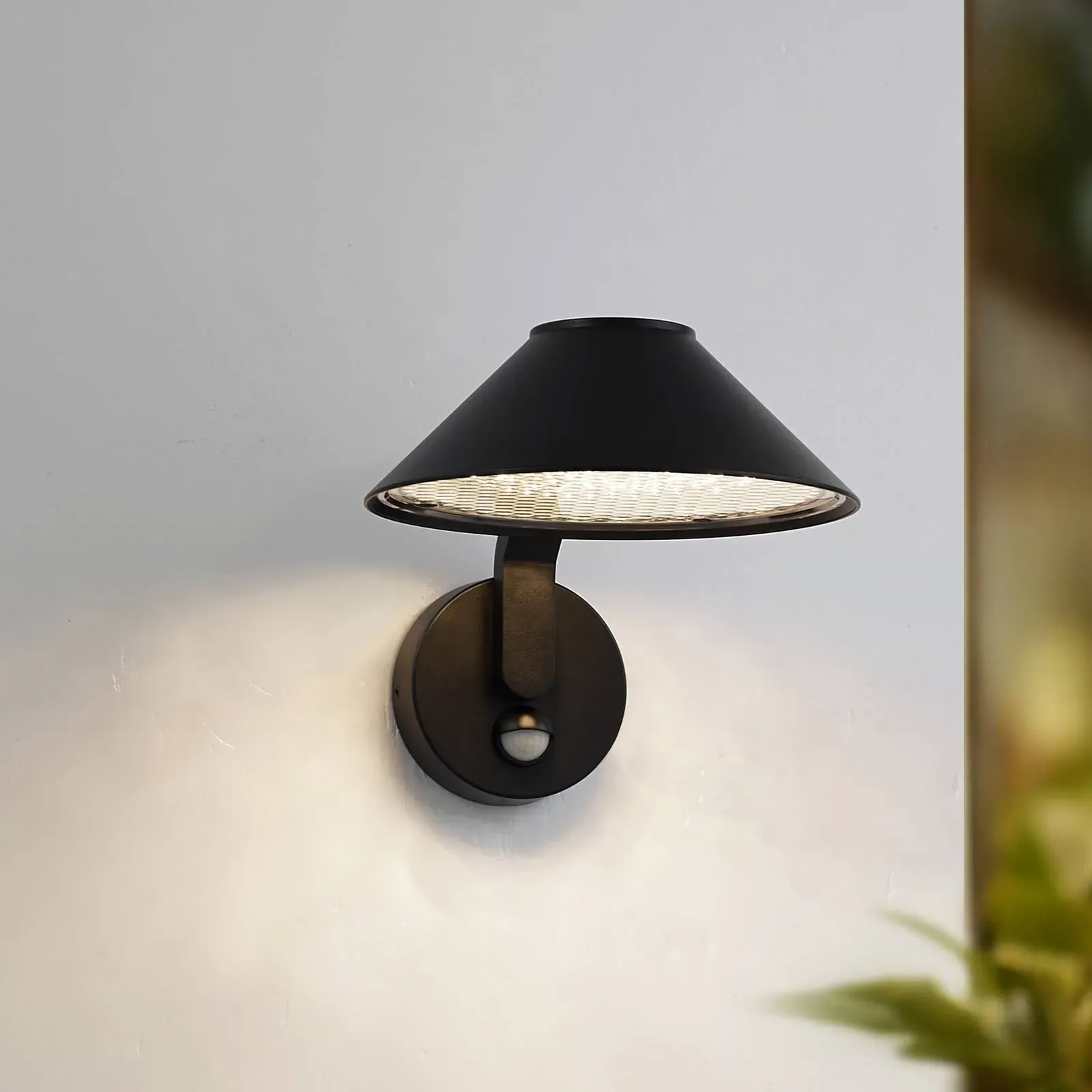 Aussenwandleuchte mit Bewegungsmelder Capelo Lindby, schwarz, Aluminium, Modern - 26.5 cm - 20.5 cm - 19.5 cm
