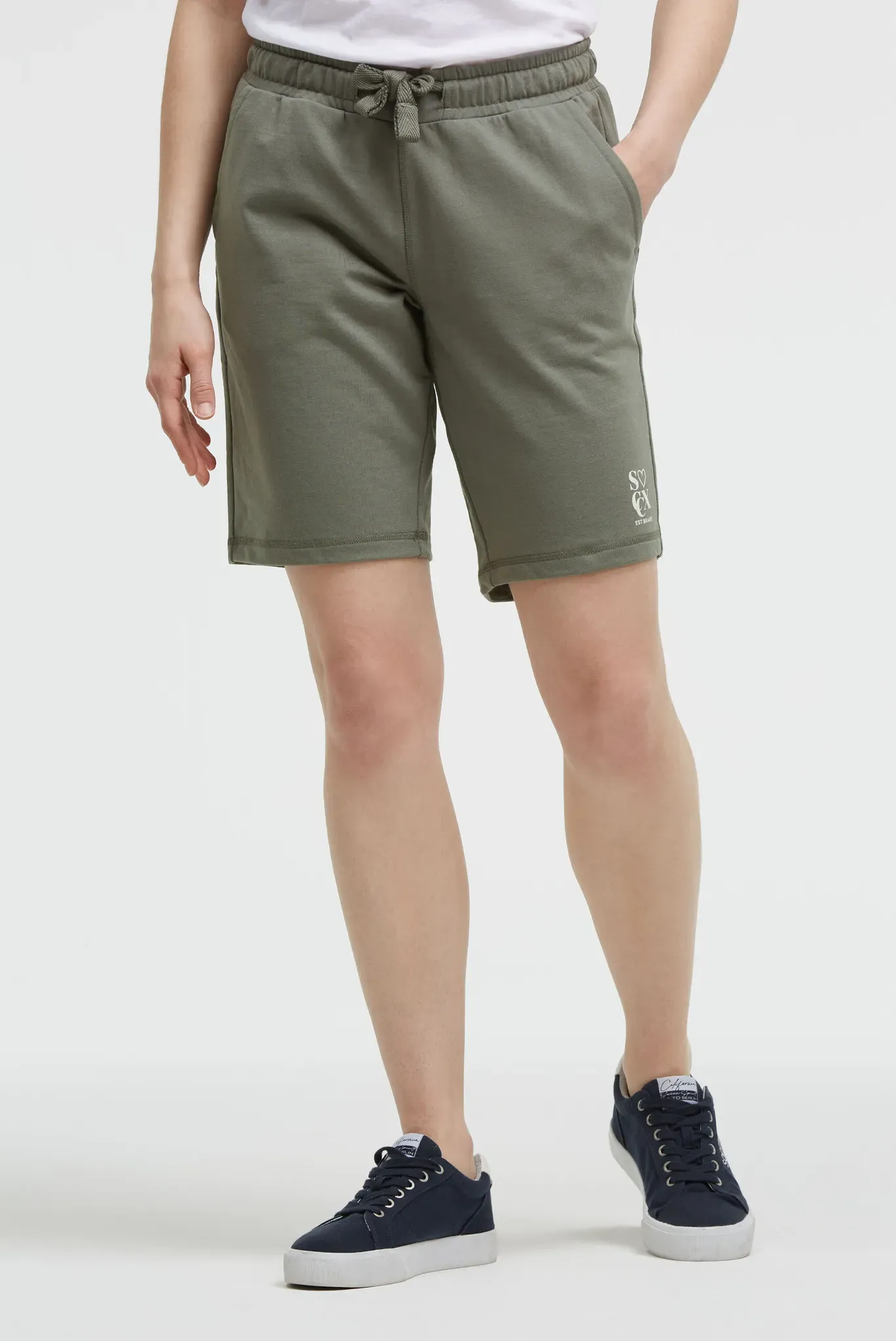Sporthose SOCCX, Damen, Gr. M, Normalgrößen, grün (faded olive), Sweatware, Material: 50% Baumwolle, 50% Polyester, bedruckt, regular fit knielang, Hosen Sporthose, mit Elastikbund und Kordel