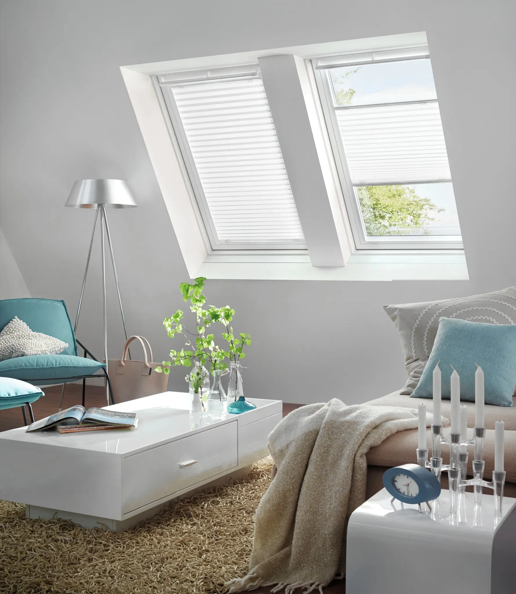 Dachfensterplissee GARDINIA, weiß, B:36,3cm H:60cm, Obermaterial: 100% Polyester, Plissees, passend für Velux Dachfenster, in Crush-Optik