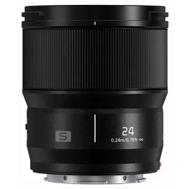 Panasonic Lumix DC-S5 + Lumix S 20-60 mm
