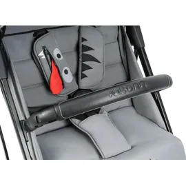 Osann Boogy Kinderwagen Buggy mit Liegefunktion ab Geburt bis 22 kg - inklusive Regenverdeck, Transporttasche und Babyschalen-Adapter // Monster