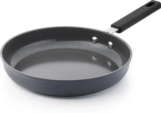 SENSARTE Keramik Antihaft-Bratpfanne, 9,5 Zoll Omelett- und Eierpfanne, platzsparendes Design mit wärmeisolierendem Griff, induktionsgeeignet, grau