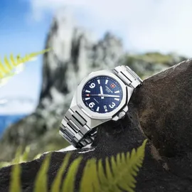 Swiss Alpine Military Typhoon 7005.1135 Edelstahl 42,0 mm