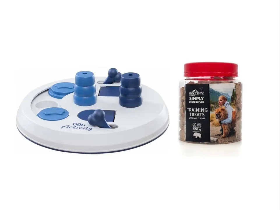 TRIXIE Weihnachtsset für Hunde Flip Board Strategiespiel + Trainingsleckerli mit Wildschwein 300g