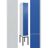 C+P Z-Spind Classic PLUS, Gestell, 2 Abteile, HxBxT 212x30x50cm, Zylinderschloss, Hellgrau/Enzianblau von PROREGAL