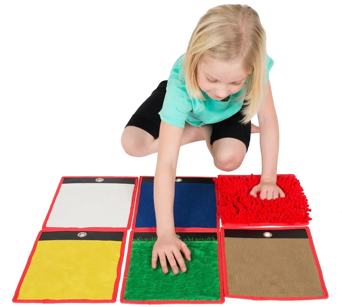 Taktile Matten 6 Stk. 20x25 cm Kunststoff grün/glitzer/beige/weiß/grau/braun - Spordas - rutschfest, zum Aufhängen, sensorisch
