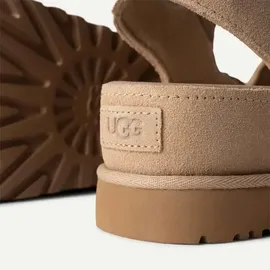 UGG Australia Goldenstar Hi Damen Beige 37