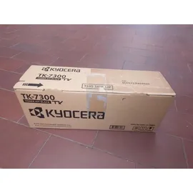 Kyocera TK-7300 schwarz (1T02P70NL0)
