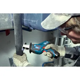 Bosch GSA 12V-14 inkl. Akku 2x 3,0 Ah (060164L976)