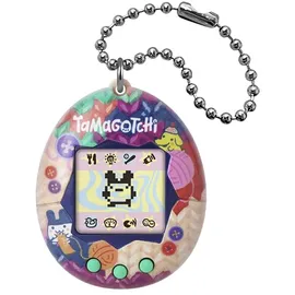 Bandai Namco Entertainment Bandai - Tamagotchi - Original Tamagotchi - Tama Sewing - Elektronisches virtuelles Haustier mit Farbbildschirm - Interaktives Haustierspielzeug - Nähmotiv - Spielzeug für Kinder ab 8 Jahren - 46163