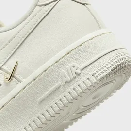 Nike WMNS Air Force 1 '07 LX Damen beige Größe 39 Schuhe