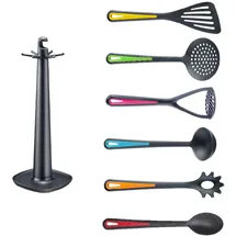 Westmark Küchenutensilien – Drehständer Gallant Color Edition mit Kartoffelstampfer, Gemüselöffel, Spaghettilöffel, Suppenkelle, Schaumlöffel und Wender – Bunt, Set 7-teilig
