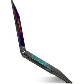 MSI Cyborg 15 A12VF-040 Intel Core i5-12450H 16 GB RAM 512 GB SSD RTX 4060 FreeDOS