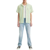 Levi's 501 Original Fit in hellblauer It Out Washung-W38