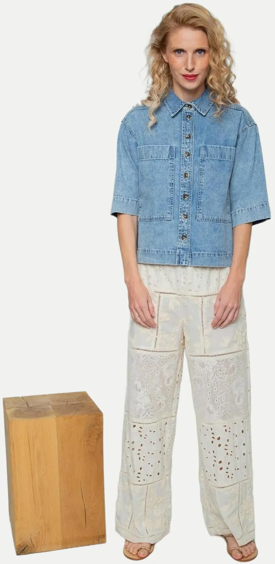 Denimbluse mit aufgesteppte Brusttasche Blau 34