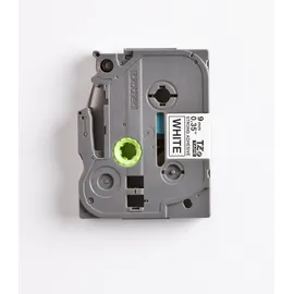 Brother TZe-S221 schwarz auf weiß 0,9cm x 8m