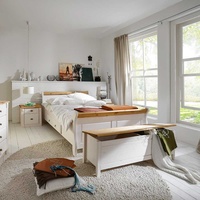 Landhaus Schlafzimmer in Weiß Kiefer teilmassiv (vierteilig)