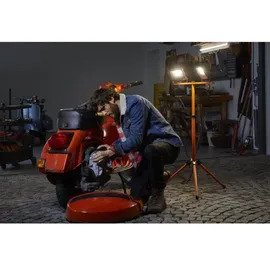 Osram Worklights Tripod, Arbeitslicht mit 2x50W Strahler und Stativ, 4000K, 2x4500 Lumen