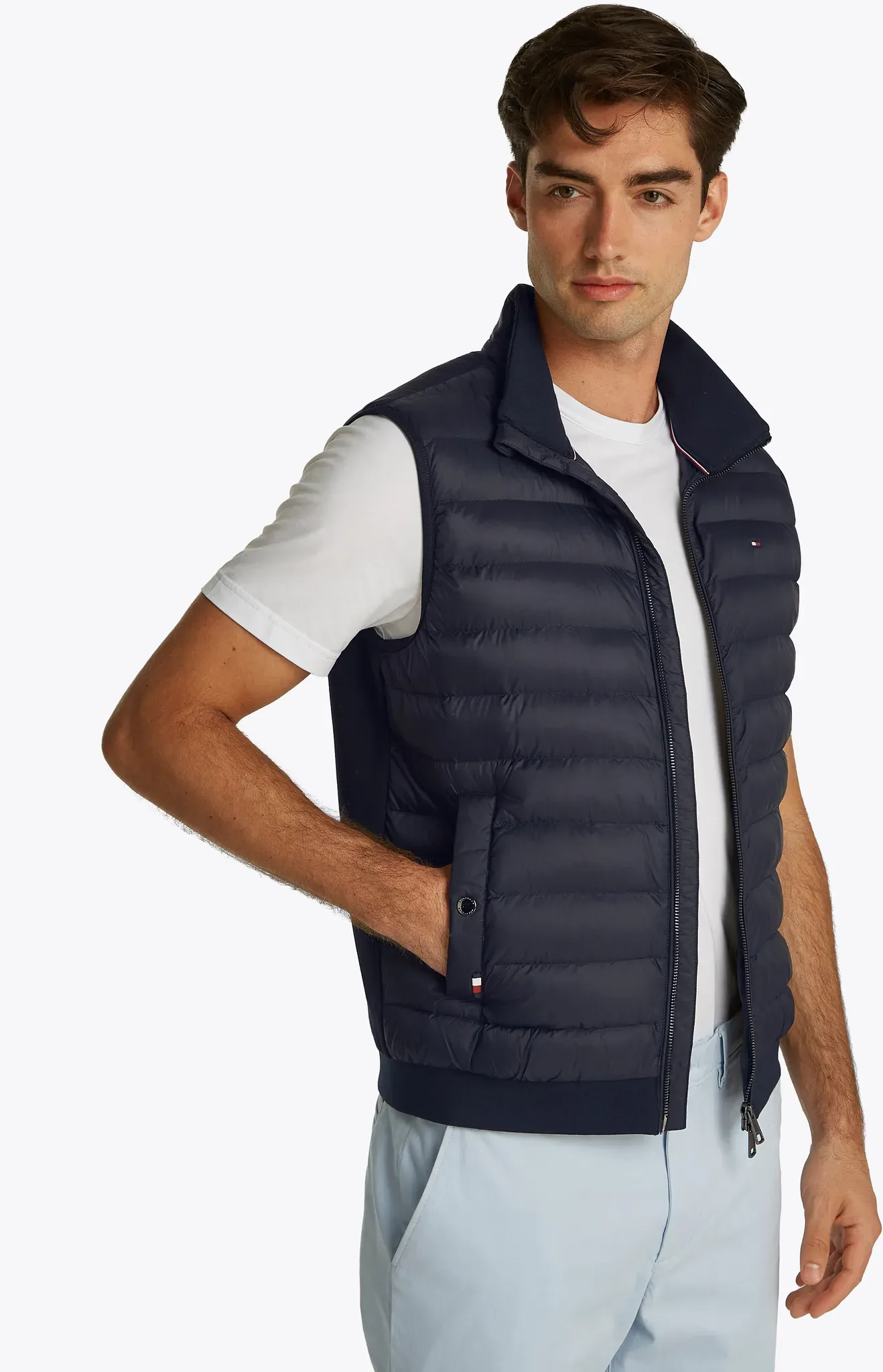 Steppweste TOMMY HILFIGER "MIX MEDIA VEST" Gr. L, blau (desert sky) Herren Westen Rückenteil ungesteppt