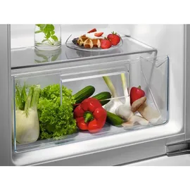 AEG OSF5O881EE Einbaukühlschrank (124 l, 880 mm hoch)