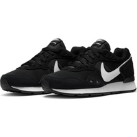 Nike Venture Runner Damen Black / White / Black 36