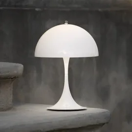 Louis Poulsen Panthella 250 Weiß