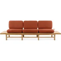 Konsimo Sofa ATREDA Gartensofa 3-Sitzer, mit beideseitig Ablagen, hergestellt in der EU, Massivholz Esche, mit integriertem Tisch orange