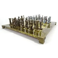 Casa Padrino Luxus Schach Set 44 x 44 cm - Römisches Schachspiel - Handgefertigtes Messing Schachbrett mit Messing Schachfiguren - Luxus Deko Accessoires