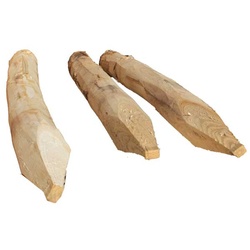 Robinienpfähle 9 cm – naturbelassen, angespitzt, Längen 100–250 cm, langlebig & witterungsbeständig, ideal für Zäune, Spielgeräte & Gartenbau