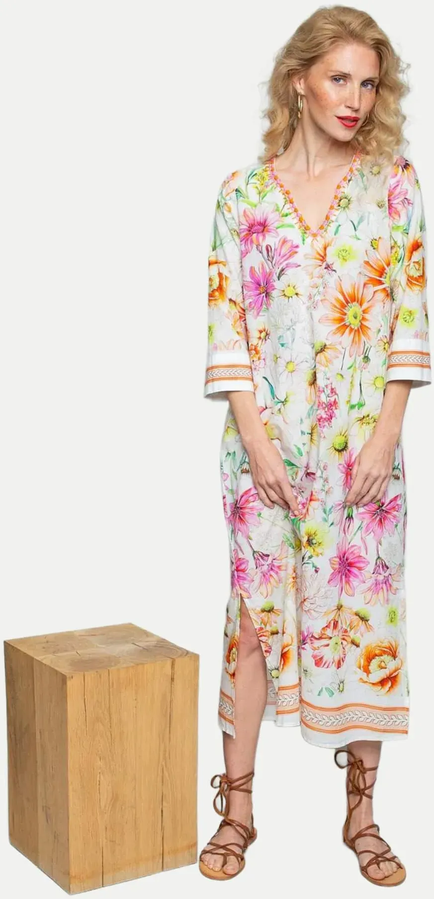 Tunikakleid mit Blumenprint Mehrfarbig 48