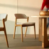 Stuhl aus massiver Eiche und naturfarbenem Stoff Santino