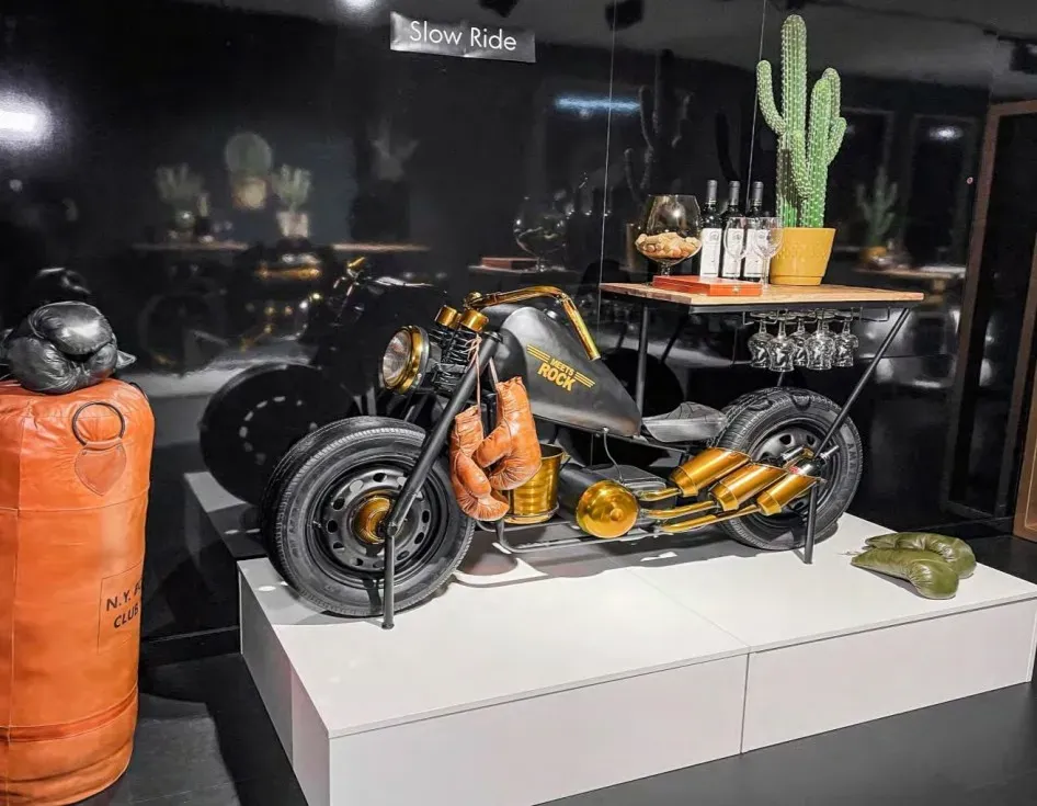 Gutmann Factory SLOW RIDE Bar 'Chopper' Tisch